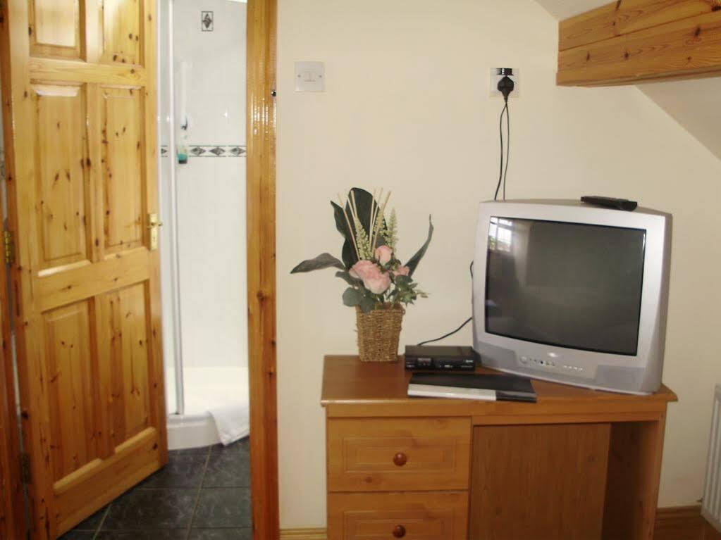 Stonehaven B&B Енис Екстериор снимка